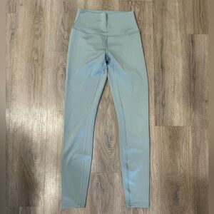 ALO Yoga Airlift 7/8 Leggings